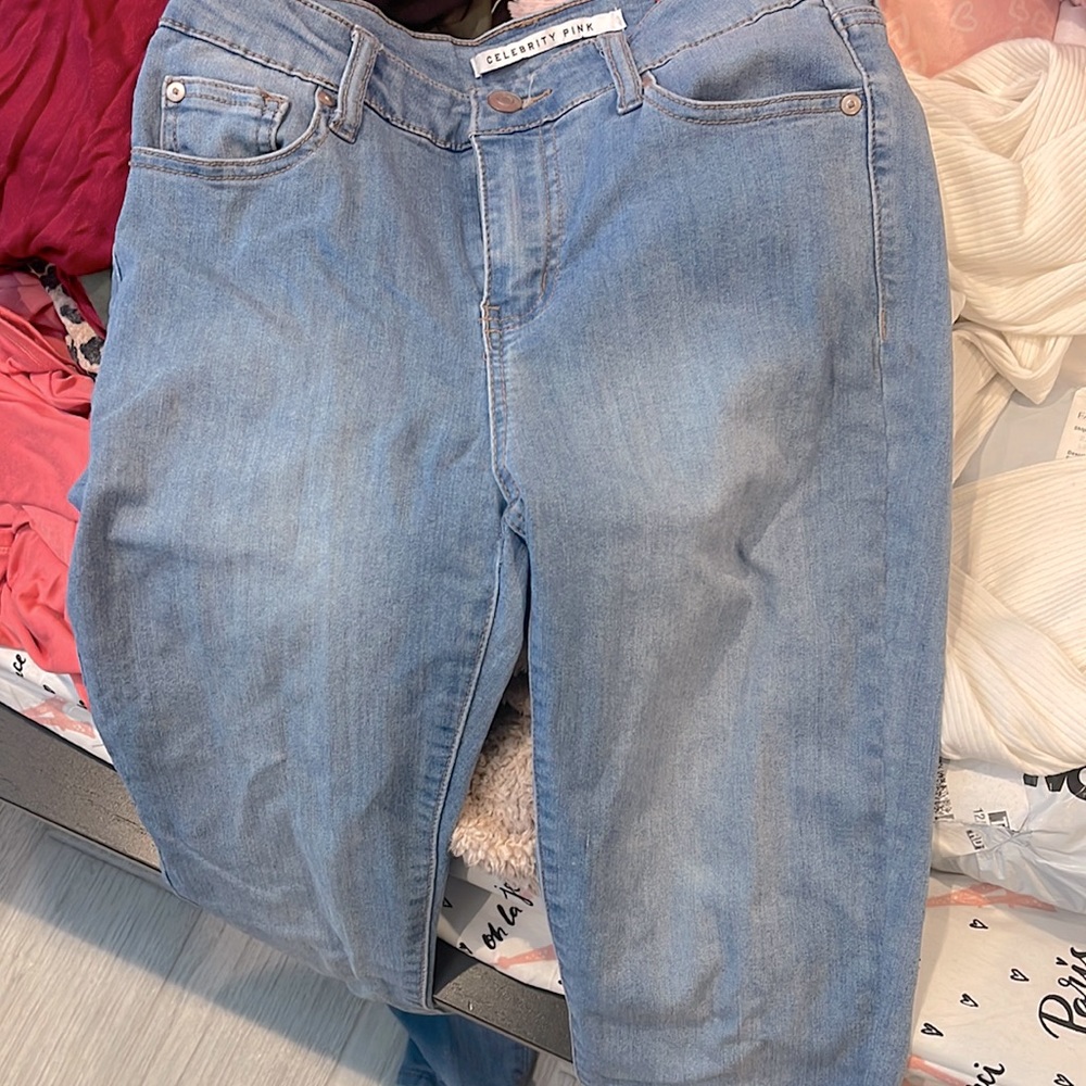 Celebrity pink pants on size 7